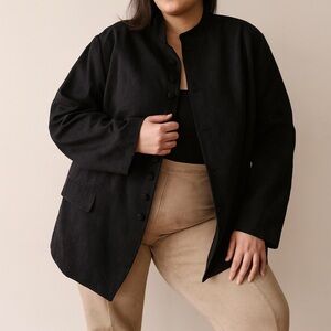 Jessica London Buttoned Black Blazer